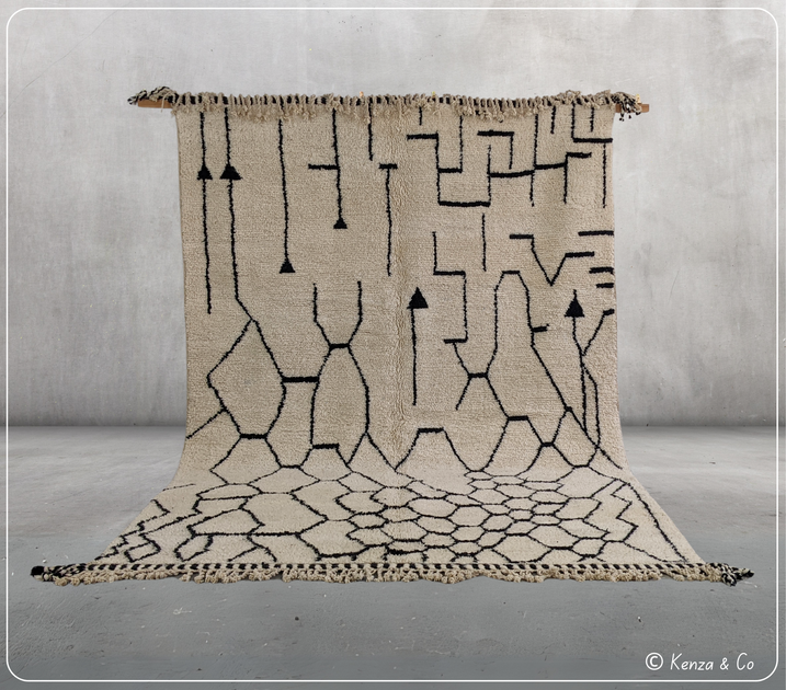 LARGE Beni Ouarain Rug, 320 x 215 cm, One-of-a-Kind Moroccan Rugs