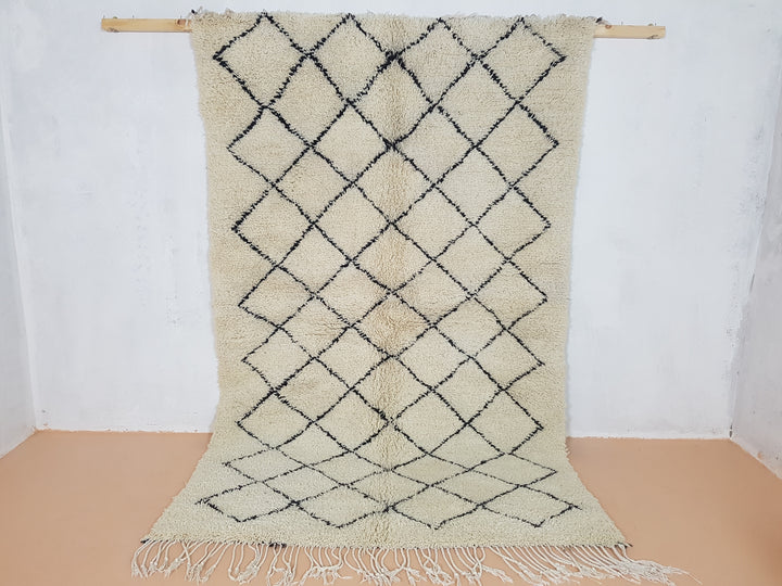 Beni Ouarain Rug, 260 x 155 cm || 8,53 x 5,09 feet, MS-104