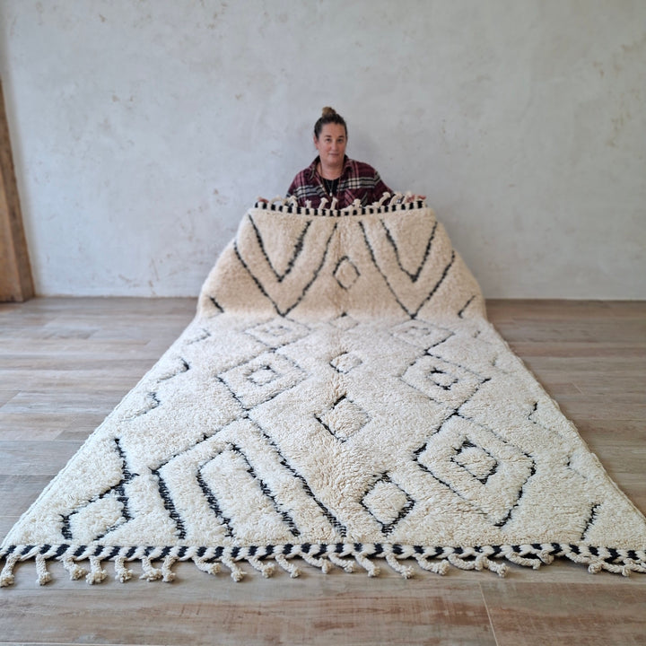 Beni Ouarain Rug, 250x 150cm - MS1006