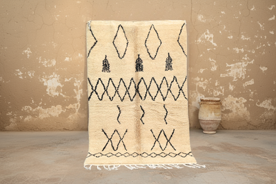 Beni Ouarain Rug, 240 x 140 cm, AZO-635