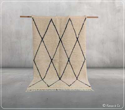 Beni Ouarain Rug, 250 x 155 cm || 8,2 x 5,09 feet, MS-381