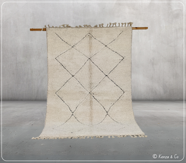 Beni Ouarain Rug, 240 x 160 cm || 7,87 x 5,25 feet, MS-312