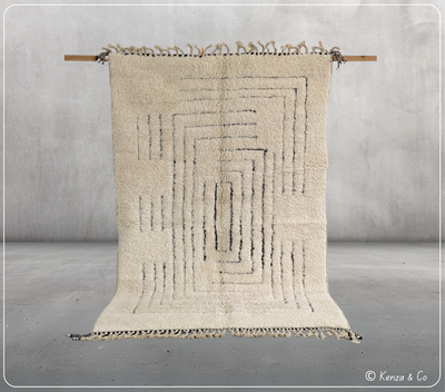 Beni Ouarain Rug, 250 x 160 cm || 8,2 x 5,25 feet, MS-373