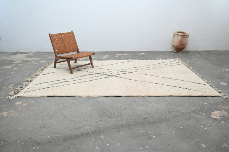 LARGE Beni Ouarain Rug, 320 x 220 cm, GO-811