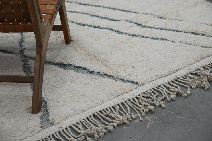 LARGE Beni Ouarain Rug, 320 x 220 cm, GO-811