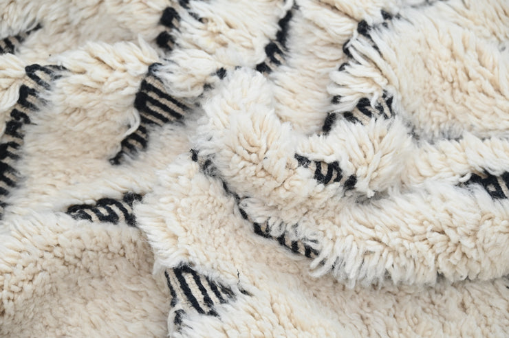 LARGE Beni Ouarain Rug, 310 x 200 cm, GO-813