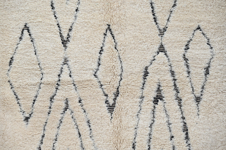 LARGE Beni Ouarain Rug, 310 x 200 cm, GO-813