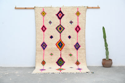 Håndlavet Azilal Tæppe, 250 x 150 cm, AZO-407