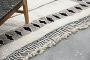 LARGE Beni Ouarain Rug, 305 x 195 cm, GO-700