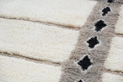 LARGE Beni Ouarain Rug, 305 x 195 cm, GO-700