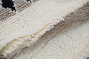 LARGE Beni Ouarain Rug, 305 x 195 cm, GO-700