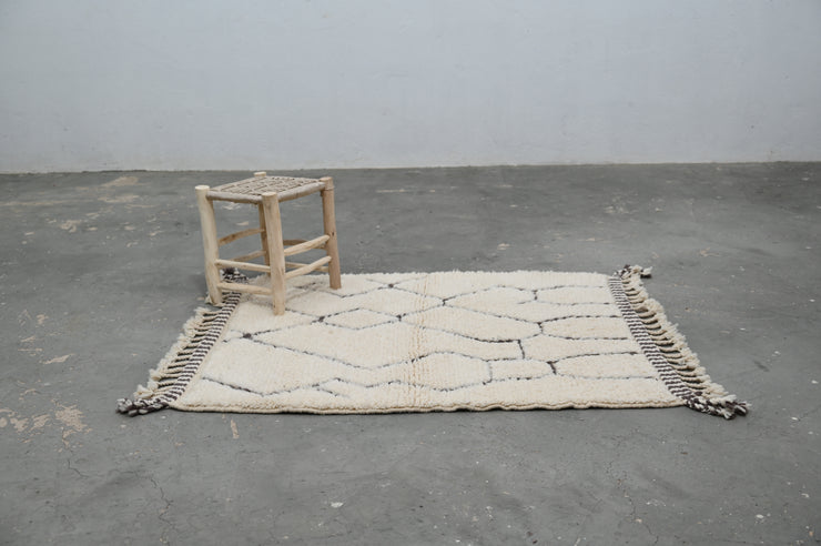 Beni Ouarain Rug, 140 x 108 cm, PO-403