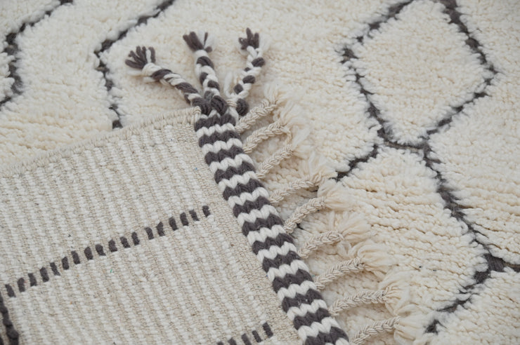 Beni Ouarain Rug, 140 x 108 cm, PO-403