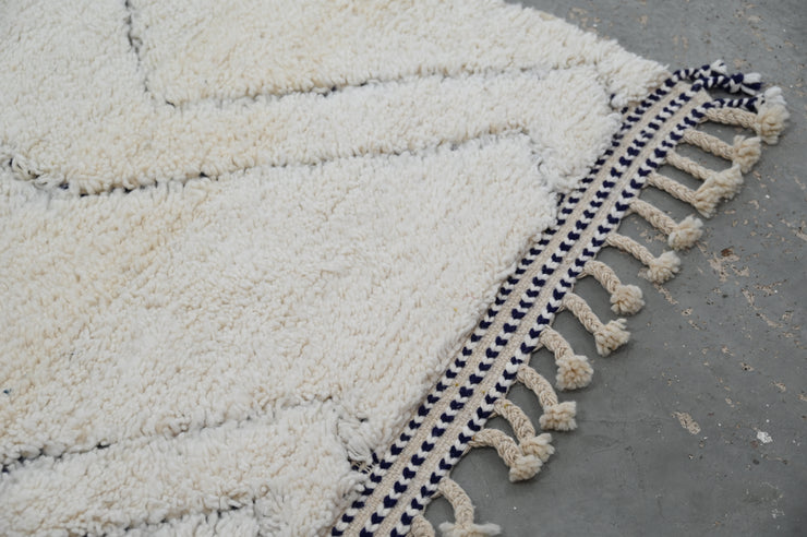 Beni Ouarain Rug, 155 x 105 cm, PO-404