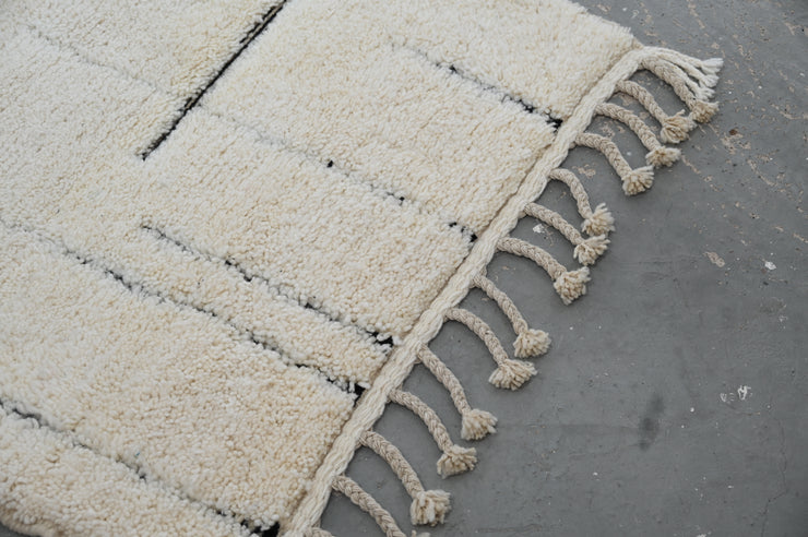 Beni Ouarain Rug, 145 x 110 cm, PO-411