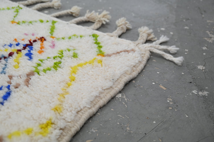Handmade Azilal Rug, 153 x 109 cm, PO-415