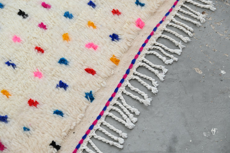 Handmade Azilal Rug, 142 x 107 cm, PO-424
