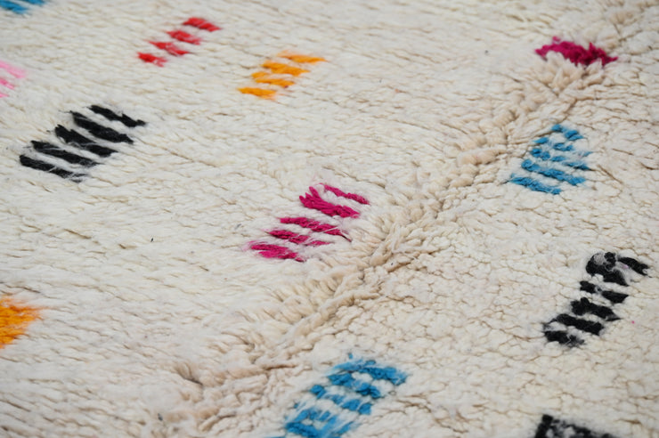 Handmade Azilal Rug, 220 x 145 cm, AZO-604