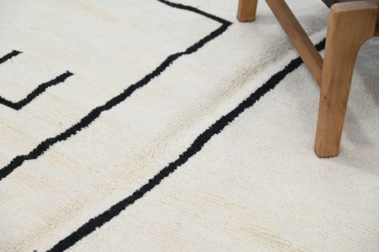 Beni Ouarain Rug, 250 x 150 cm, AZO-606