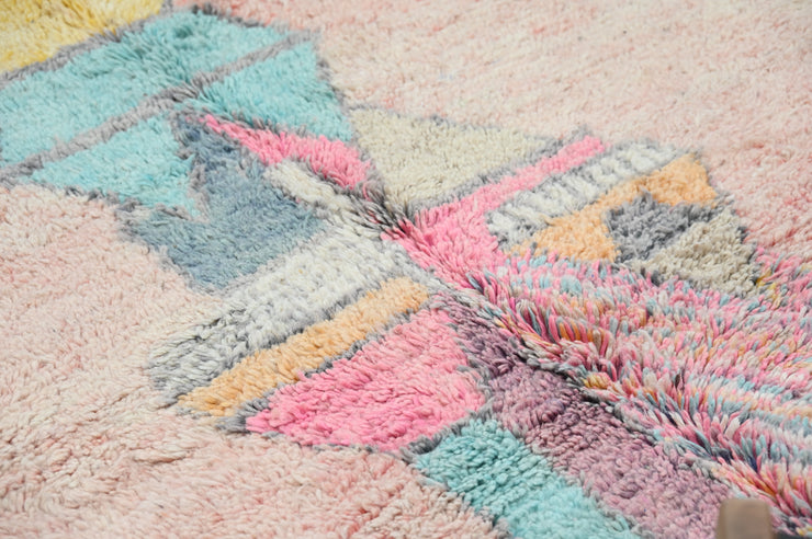 Handmade Azilal Rug, 245 x 155 cm, AZO-610