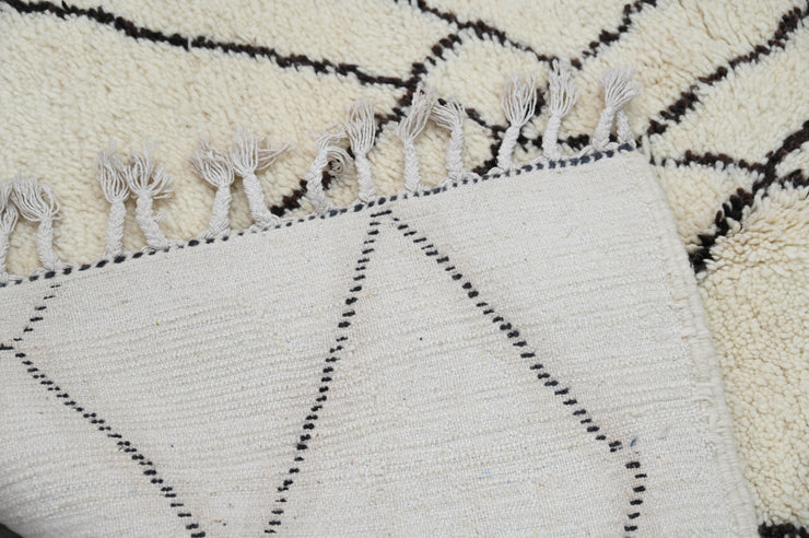 Beni Ouarain Rug, 235 x 140 cm, AZO-612