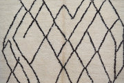 Beni Ouarain Rug, 235 x 140 cm, AZO-612