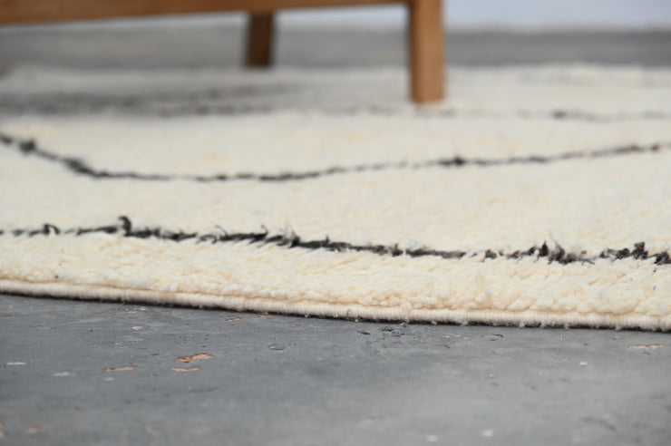 Beni Ouarain Rug, 250 x 160 cm, AZO-620