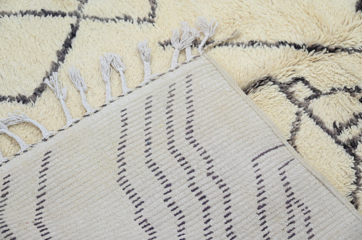 Beni Ouarain Rug, 240 x 150 cm, AZO-624