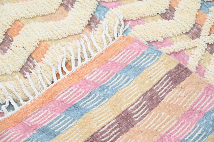 Handmade Azilal Rug, 250 x 150 cm, AZO-628