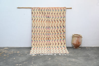 Handmade Azilal Rug, 250 x 150 cm, AZO-628