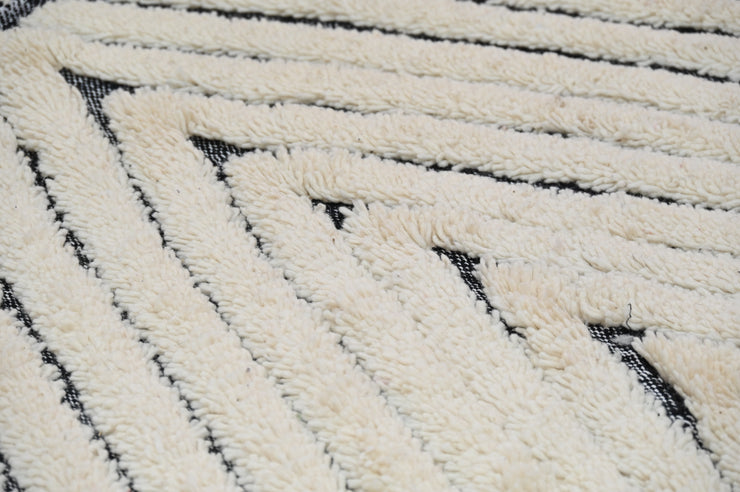 Beni Ouarain Rug, 240 x 130 cm, AZO-631