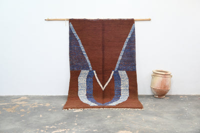 Handmade Azilal Rug, 250 x 155 cm, AZO-637