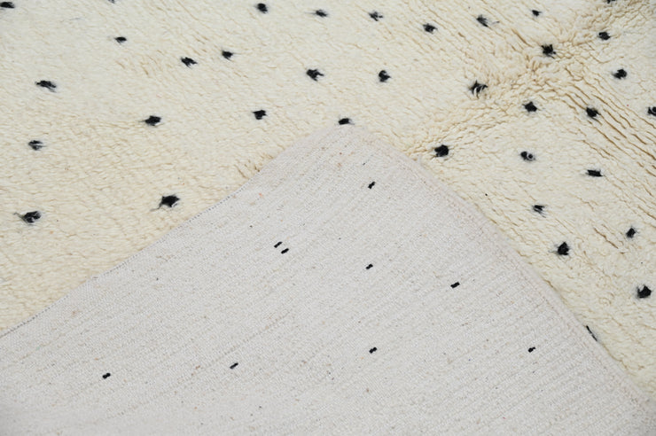 Beni Ouarain Rug, 230 x 155 cm, AZO-639