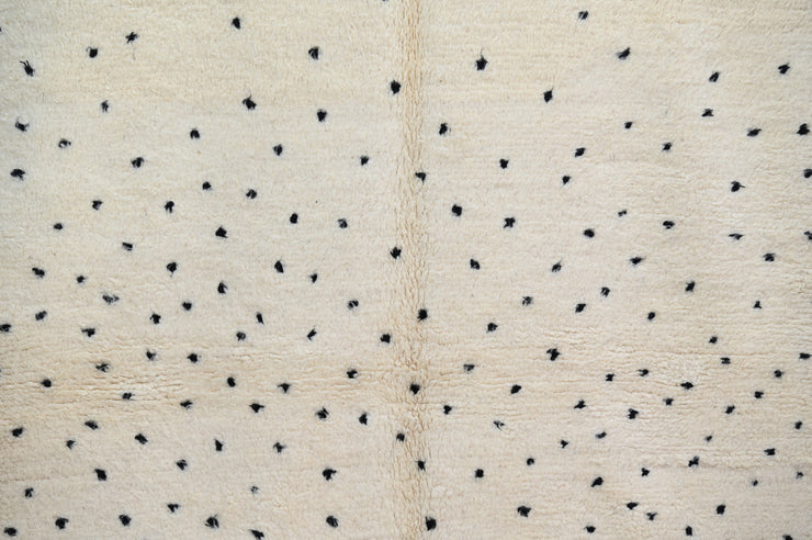 Beni Ouarain Rug, 230 x 155 cm, AZO-639