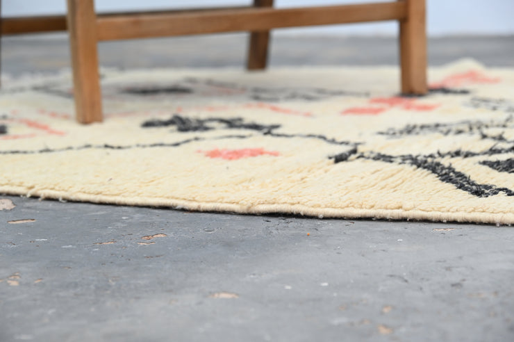 Handmade Azilal Rug, 230 x 145 cm, AZO-640