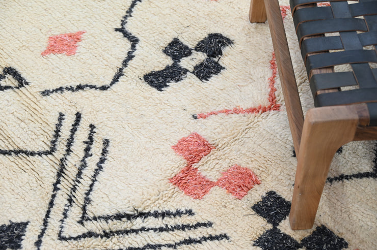 Handmade Azilal Rug, 230 x 145 cm, AZO-640