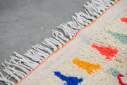 Handgjord Azilal-matta, 245 x 145 cm, AZO-569