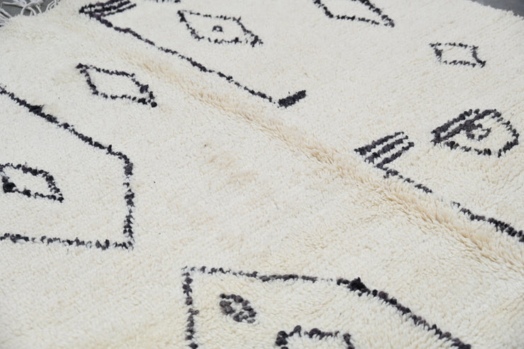 Beni Ouarain Rug, 270 x 150 cm, AZO-641