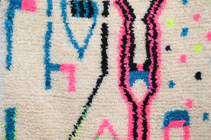 Handmade Azilal Rug, 140 x 95 cm, PO-448
