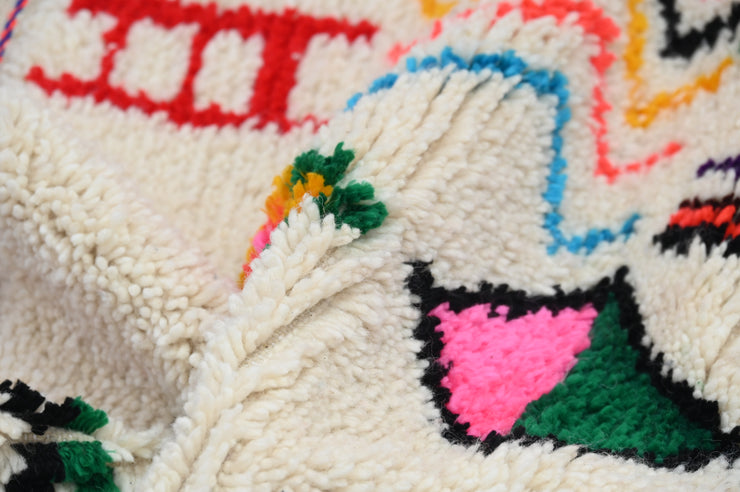 Handmade Azilal Rug, 155 x 105 cm, PO-452