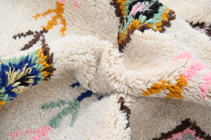 Handmade Azilal Rug, 245 x 145 cm, AZO-570