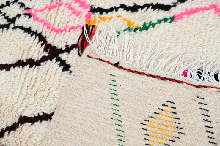 Handmade Azilal Rug, 215 x 145 cm, AZO-571