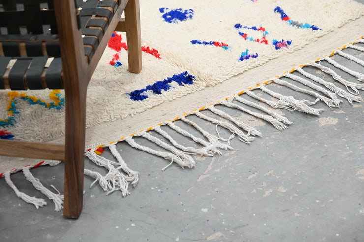 Handmade Azilal Rug, 240 x 145 cm, AZO-572