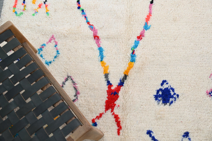 Handmade Azilal Rug, 240 x 145 cm, AZO-572