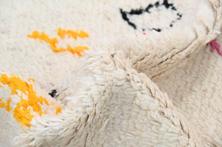 Handmade Azilal Rug, 240 x 145 cm, AZO-572
