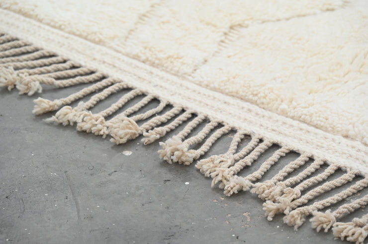LARGE Beni Ouarain Rug, 300 x 210 cm, GO-739