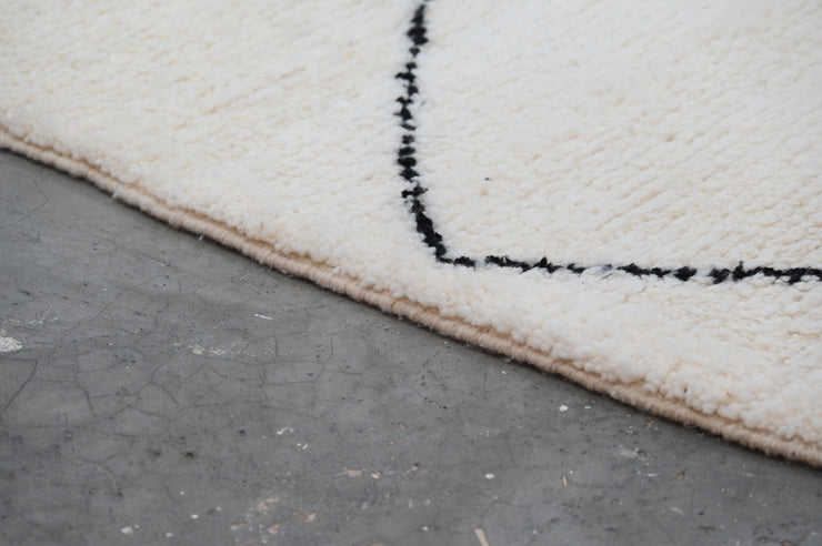LARGE Beni Ouarain Rug, 300 x 210 cm, GO-740