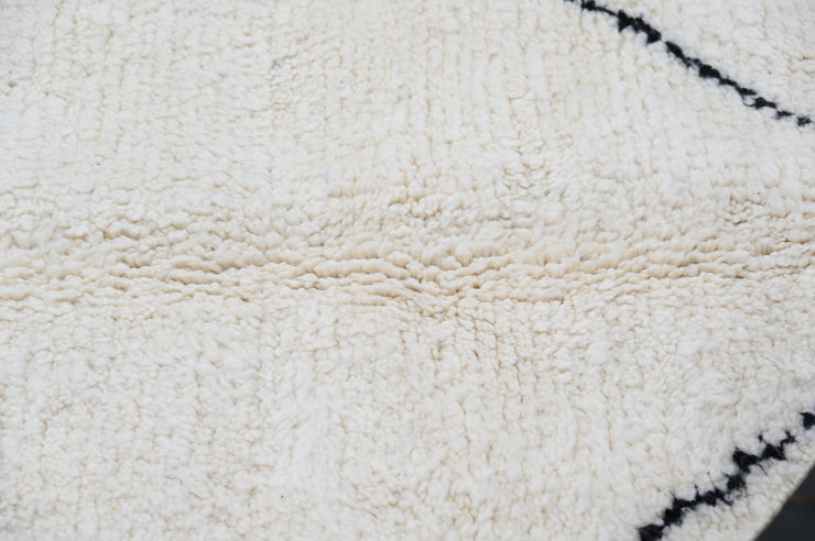 LARGE Beni Ouarain Rug, 300 x 210 cm, GO-740