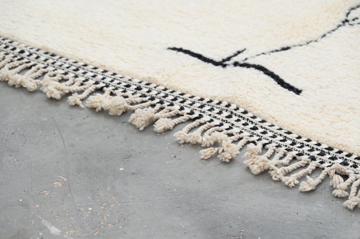 LARGE Beni Ouarain Rug, 300 x 210 cm, GO-742