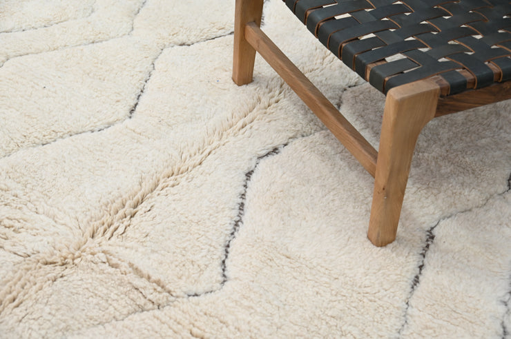Beni Ouarain Rug, 240 x 155 cm, AZO-587